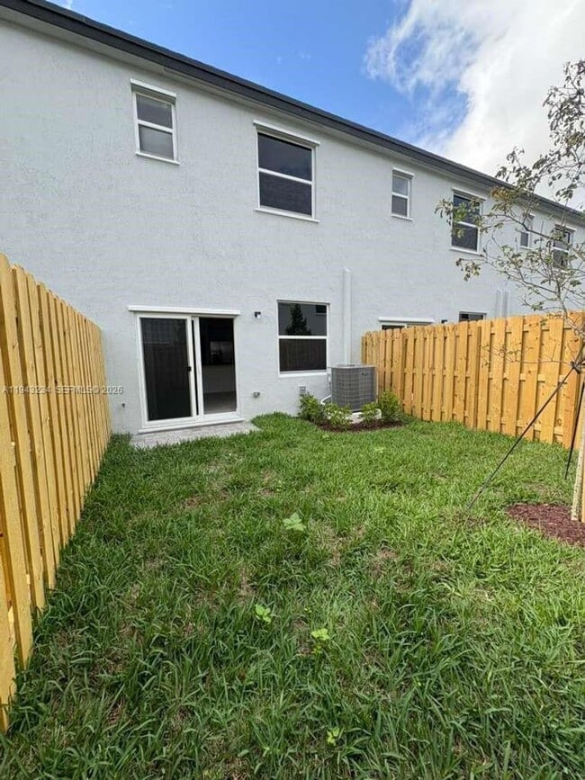 Building Photo - 17846 SW 358th St