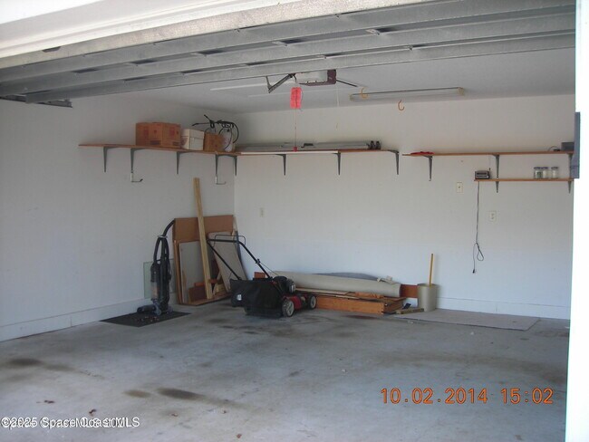 Building Photo - 111 Adams Ave