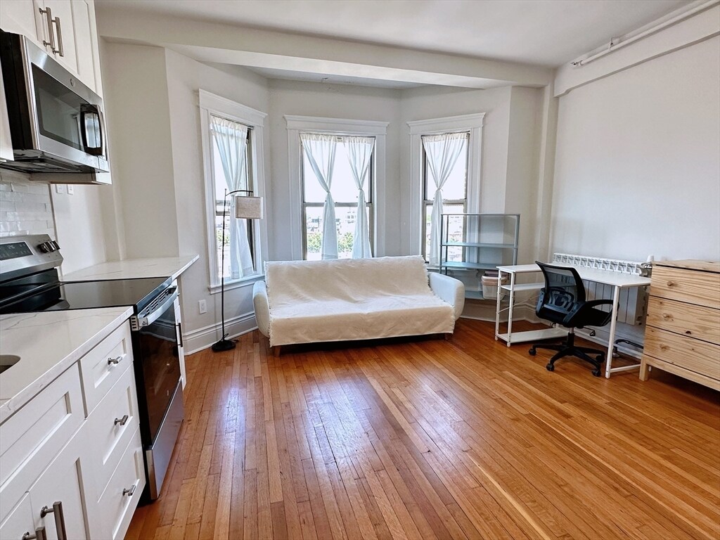 Building Photo - 270 Huntington Ave