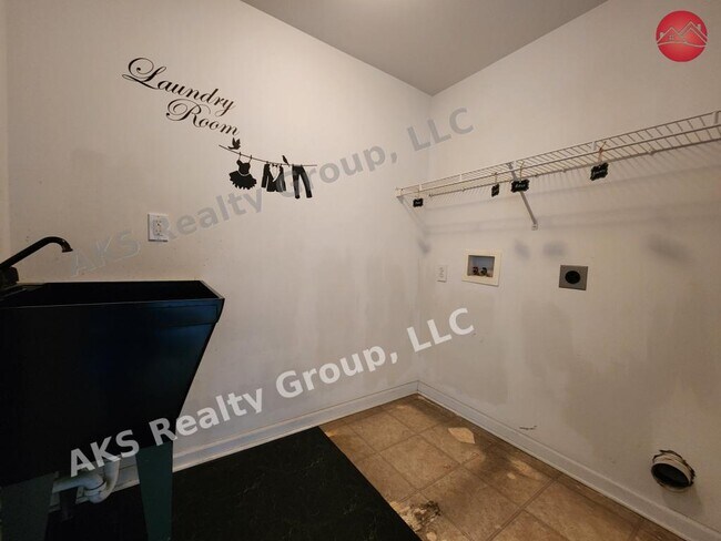 Building Photo - 1108 Colony Trail