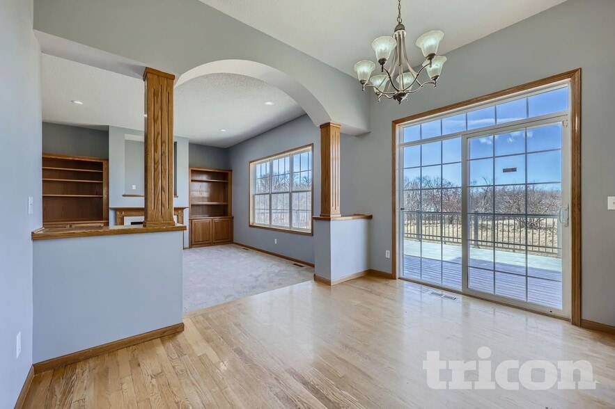 Building Photo - 4527 Mason Ave NE