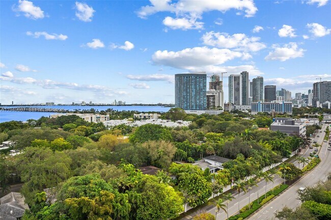 Building Photo - 4250 Biscayne Blvd