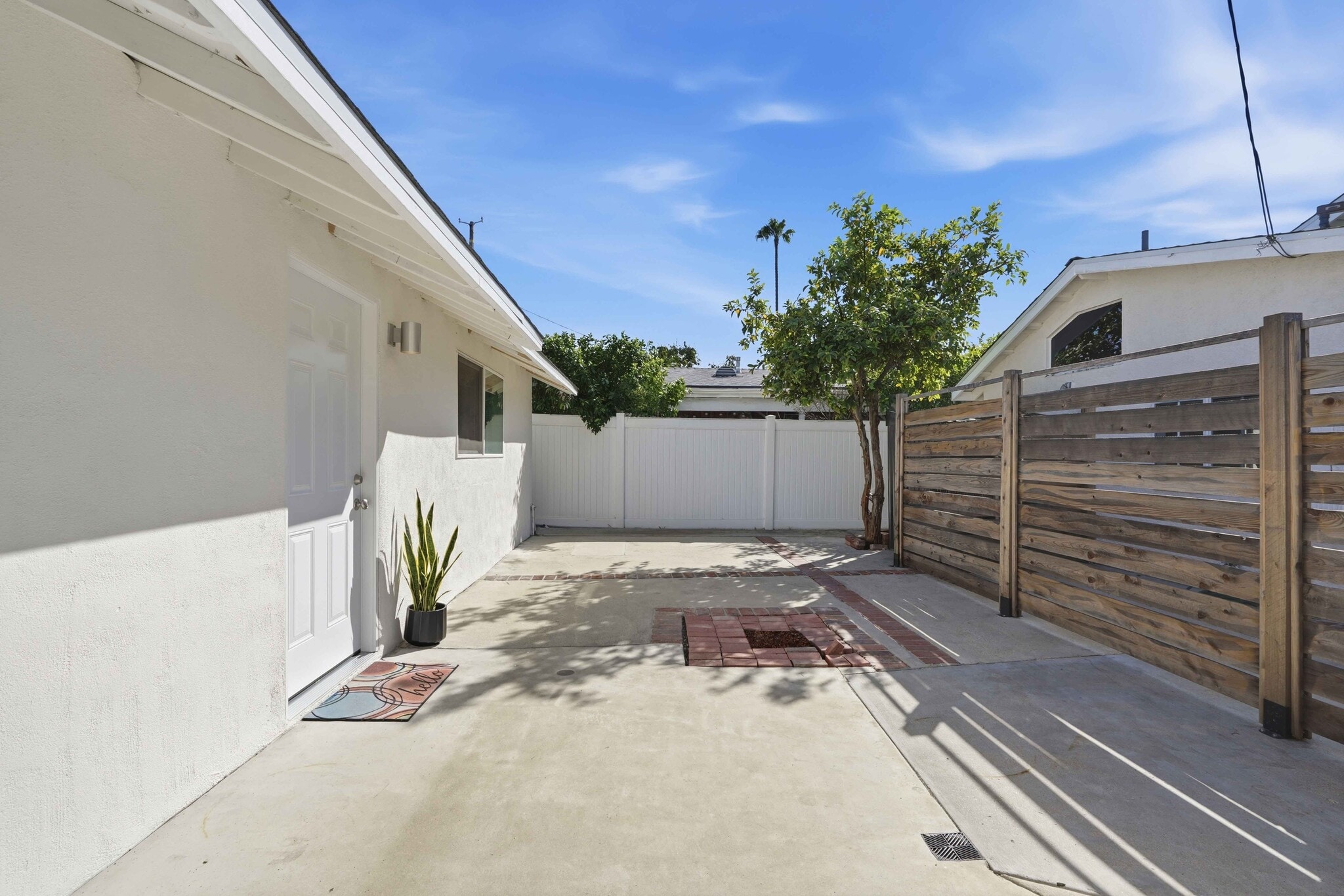 Building Photo - 6120 Case Ave