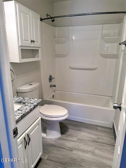 Building Photo - 707 El Pinal Pl