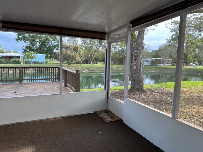 Building Photo - 4864 NW 27th St