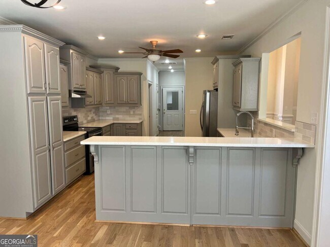 Building Photo - 194 Sweetwater Rdg