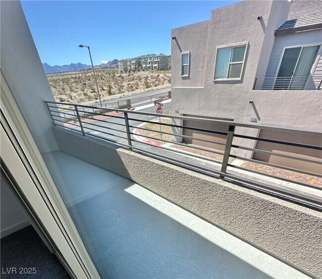 Building Photo - 1485 Melodic Lark Dr