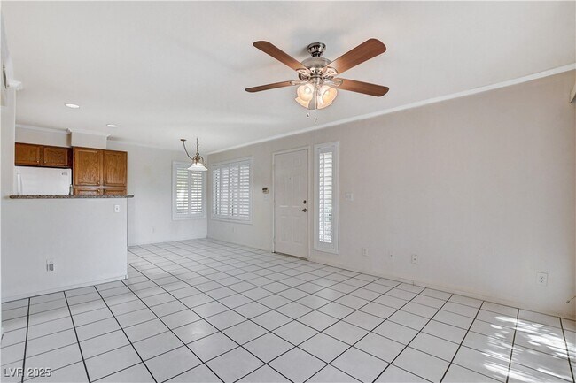 Building Photo - 5216 Mandalay Springs Dr