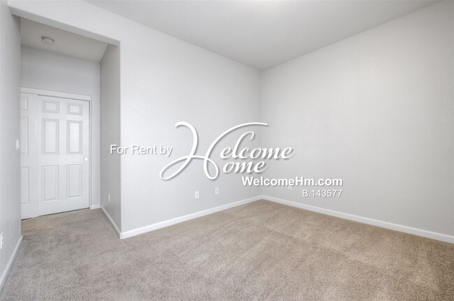 Building Photo - 10775 Cedar Rock Dr