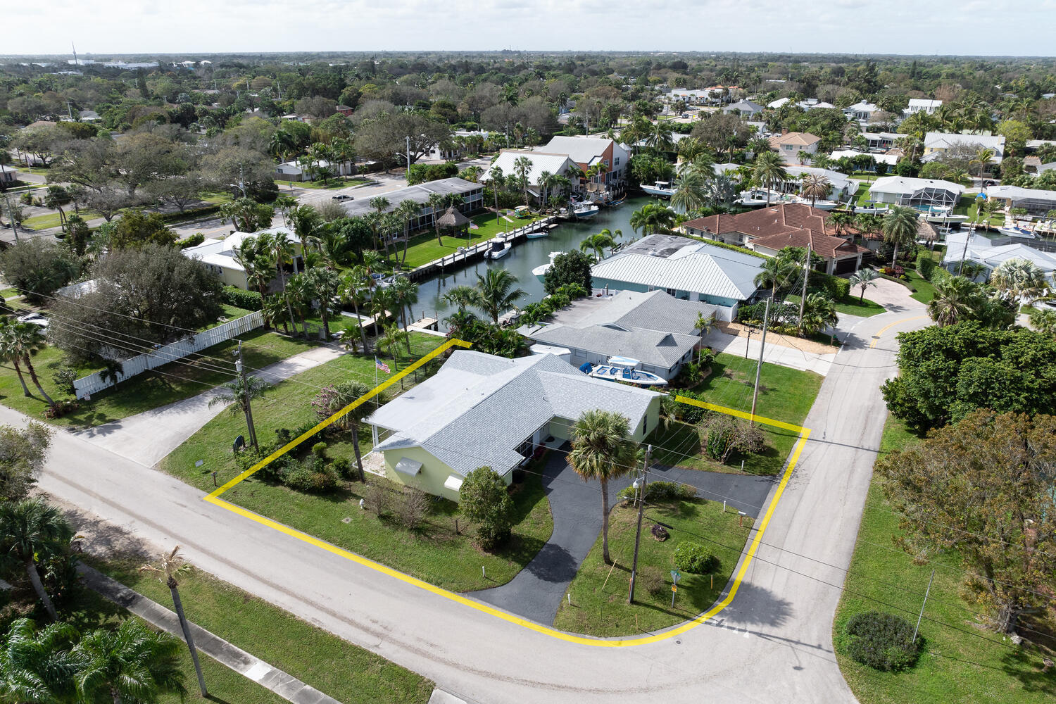 Building Photo - 912 Marlin Cir