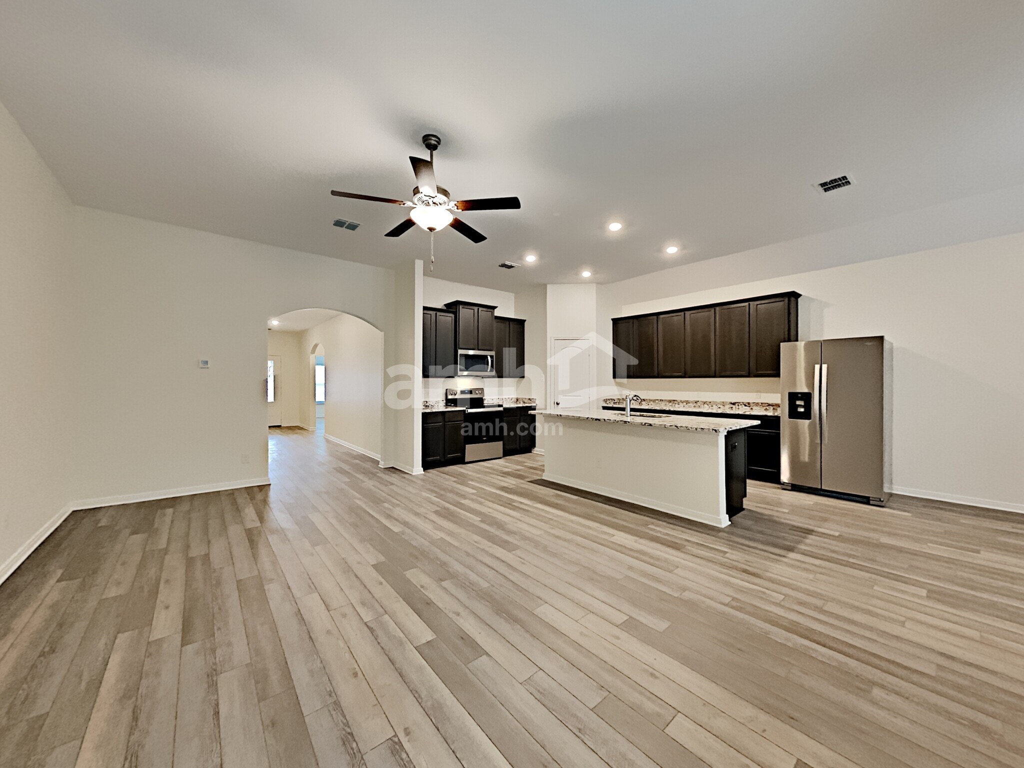 Building Photo - 7933 Cactus Plum Dr