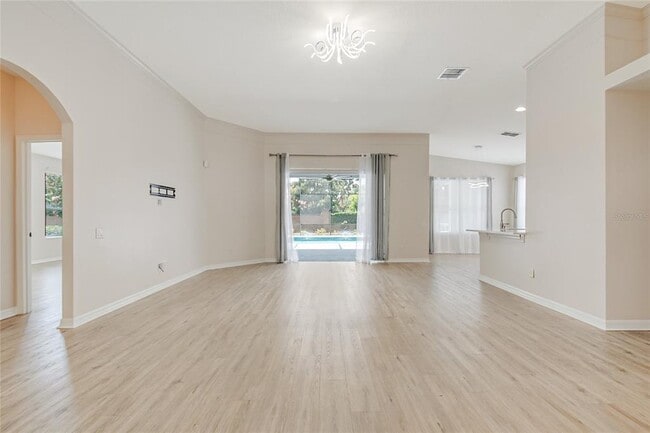 Building Photo - 1363 Glenwick Dr