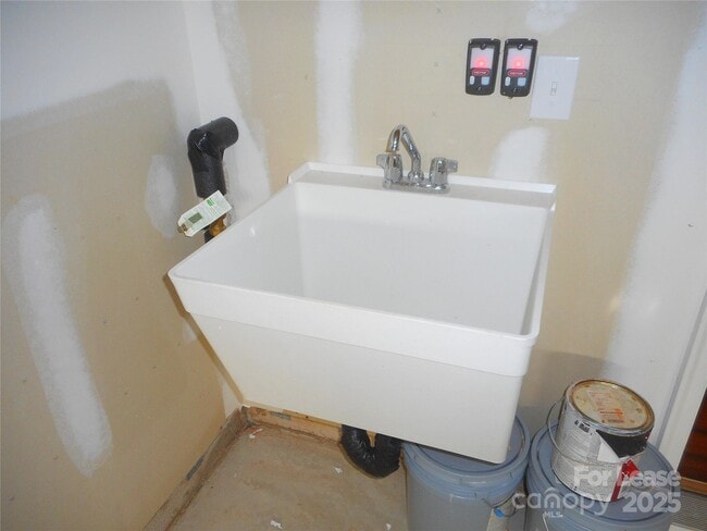Building Photo - 12012 Sam Snead Ct