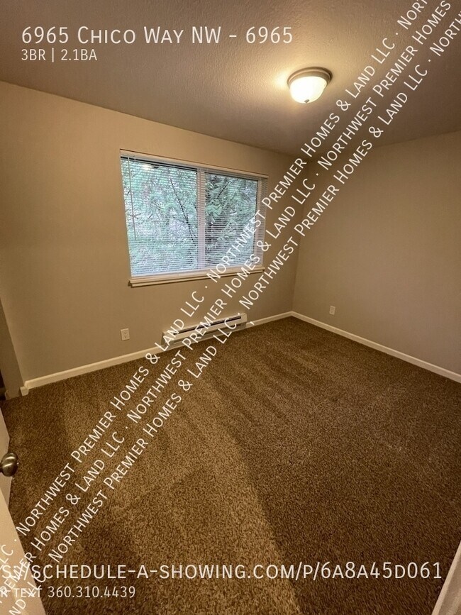 Building Photo - 6965 Chico Way NW