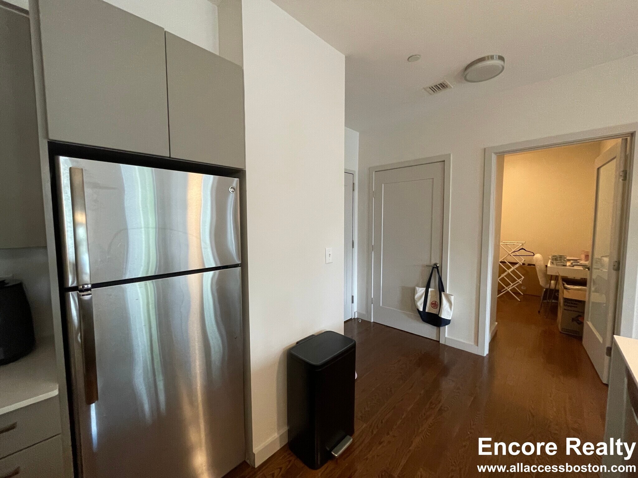 Building Photo - 455 Harvard St