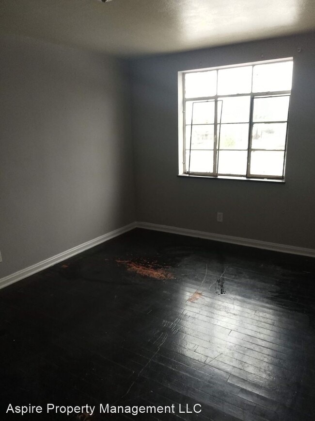 Building Photo - 4286 Catalpa Dr.