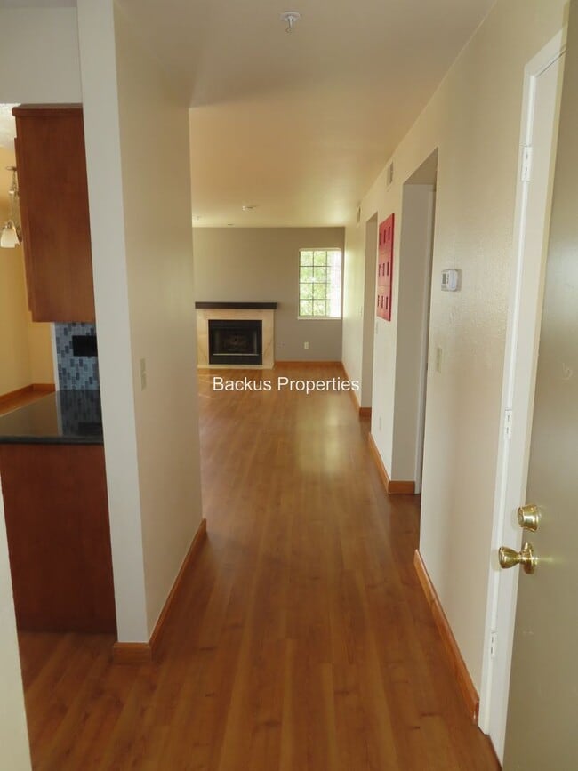Building Photo - 530 Pheasant Ridge Rd
