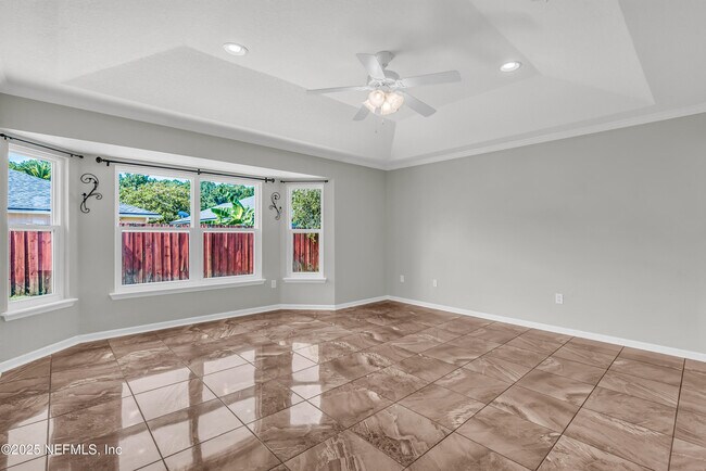 Building Photo - 1413 Heather Ct