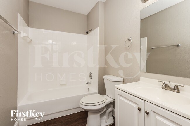 Building Photo - 1553 S Cranberry Blvd