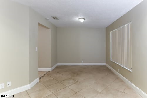 Building Photo - 1150 SW 25th Ave