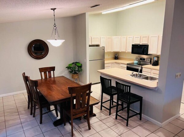 Building Photo - 26 Talavera Ct