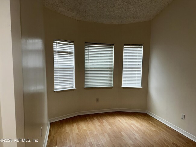 Building Photo - 6160 Chambore Ct