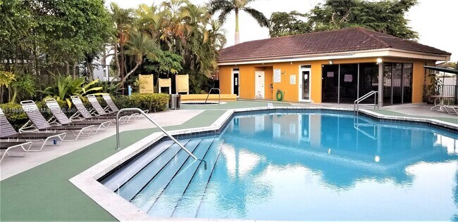 Building Photo - 9603 SW 138th Ave