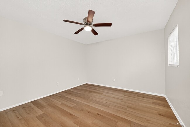 Building Photo - 17421 Ranch Country Rd