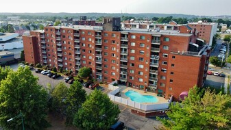 Building Photo - 30 Revere Beach Pky