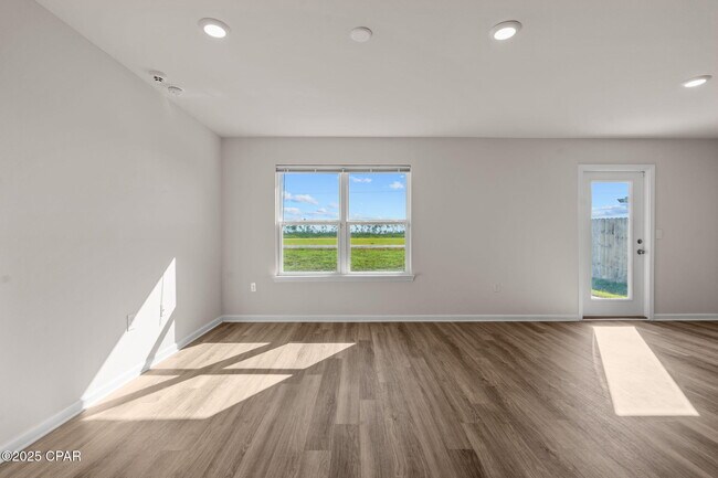 Building Photo - 5132 Rivergrass Dr