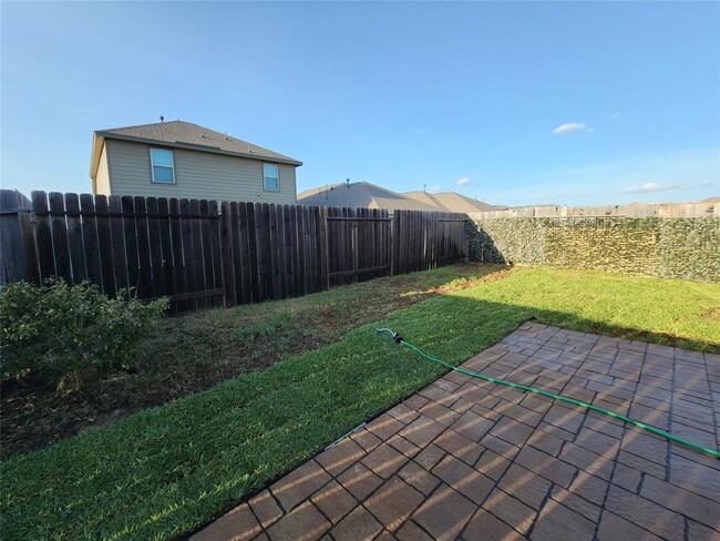 Building Photo - 25702 Royal Catchfly Rd