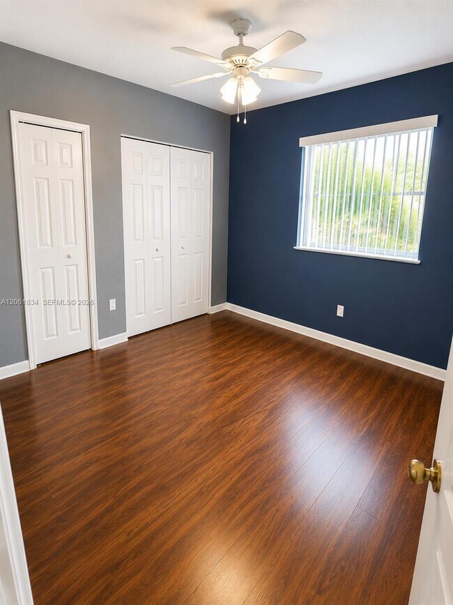 Building Photo - 2603 NE 41st Cir