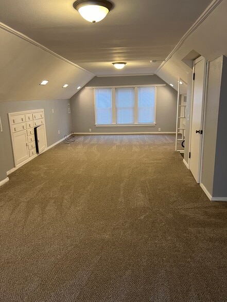 Upstairs bedroom, playroom or office space - 5503 Staunton Ave SE