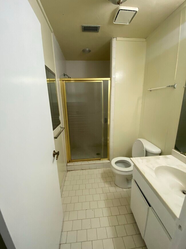 Building Photo - 3205 Gallant Fox Trail