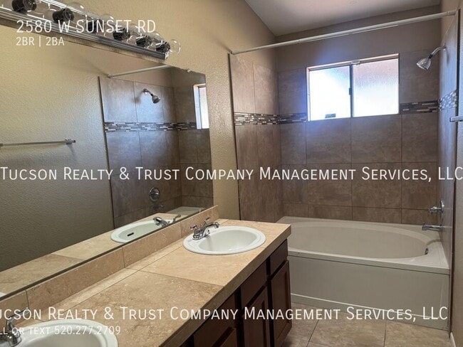 Building Photo - 2580 W Sunset Rd