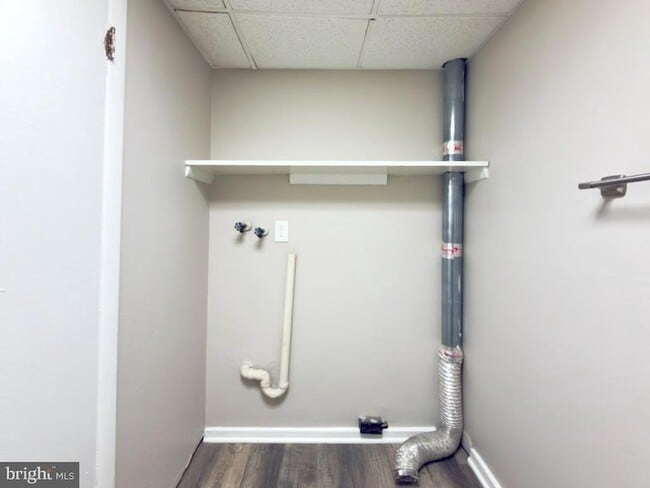 Building Photo - 31 Union St