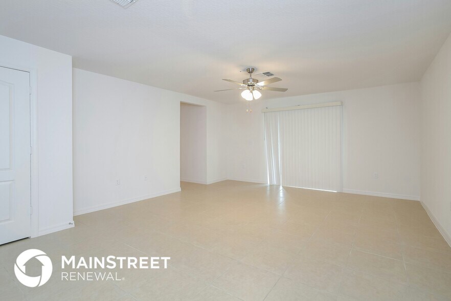 Building Photo - 1370 Brenway Dr