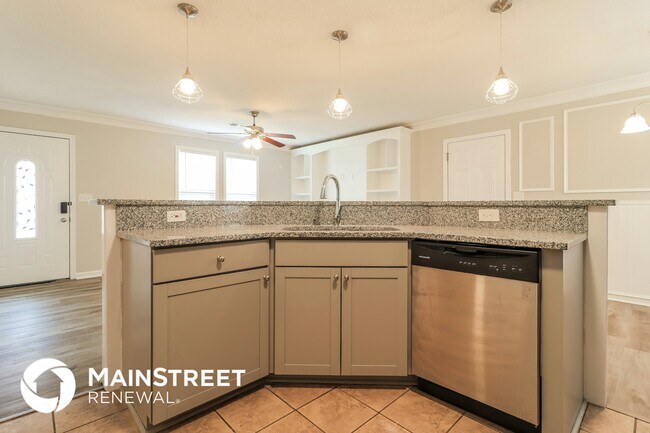 Building Photo - 633 Southern Trace Dr