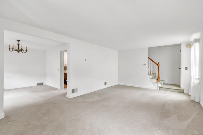 Building Photo - 93 Catherine Terrace