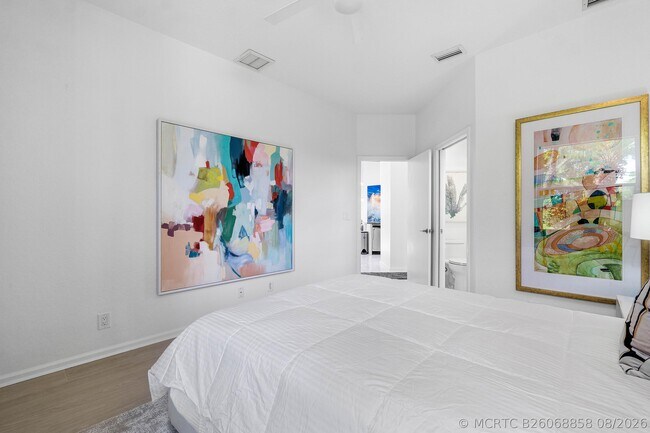 Building Photo - 2412 NW 67th St