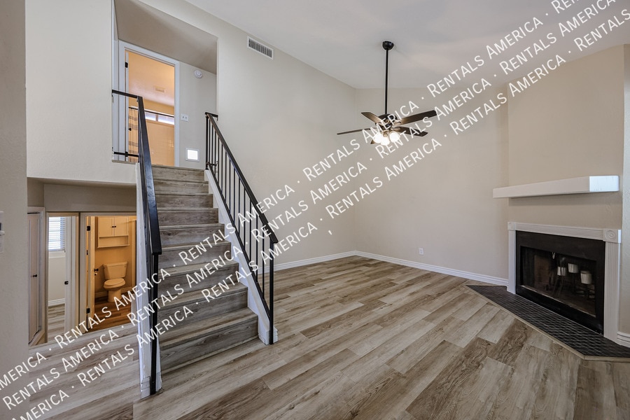 Building Photo - 8111 W Wacker Rd
