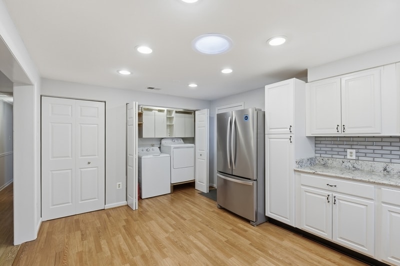 Building Photo - 408 Salisbury Rd