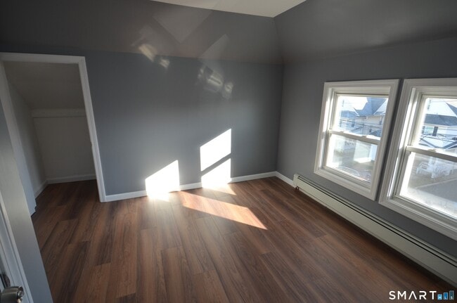 Building Photo - 70 Westfield Ave