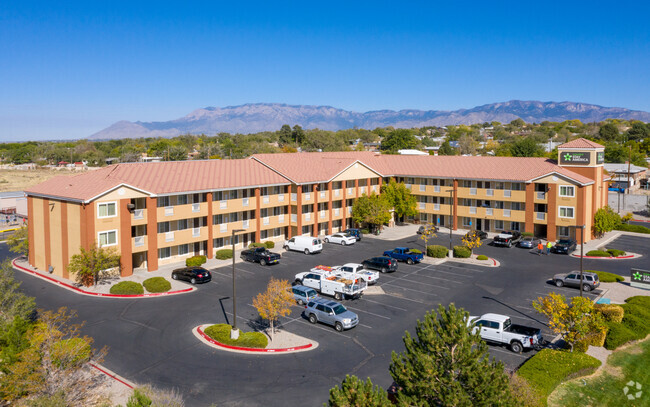 Building Photo - Furnished Studio - Albuquerque