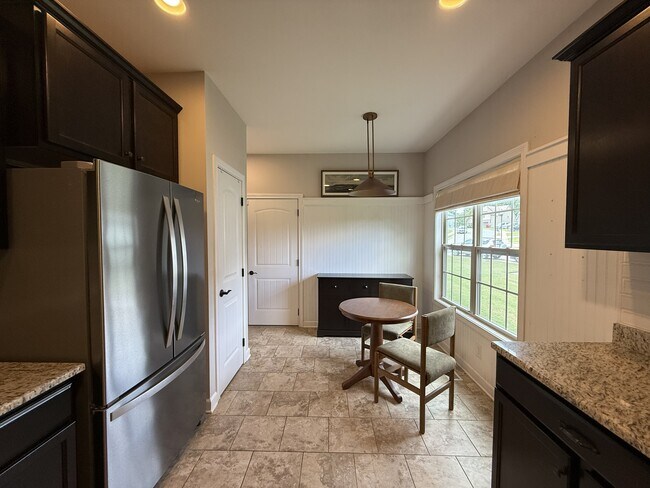 Building Photo - 1017 Quiver Ln