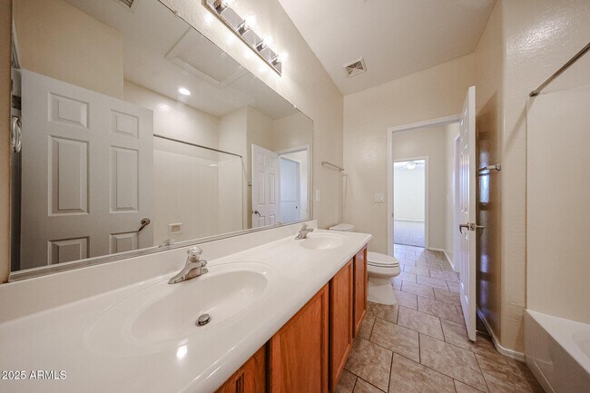 Building Photo - 43337 N Heavenly Way