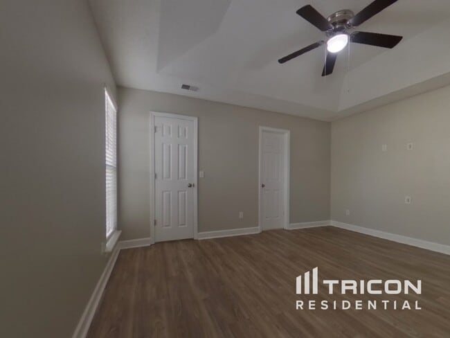 Building Photo - 92 Providence Plantation Cir