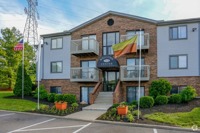 Building Photo - Tall Timber Apartments