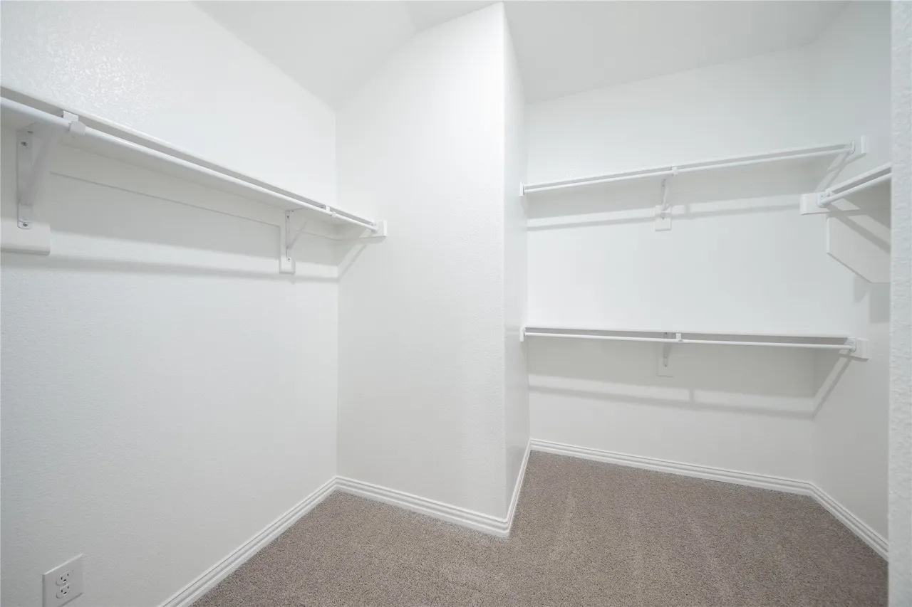 Building Photo - 1708 Blackbird Ln