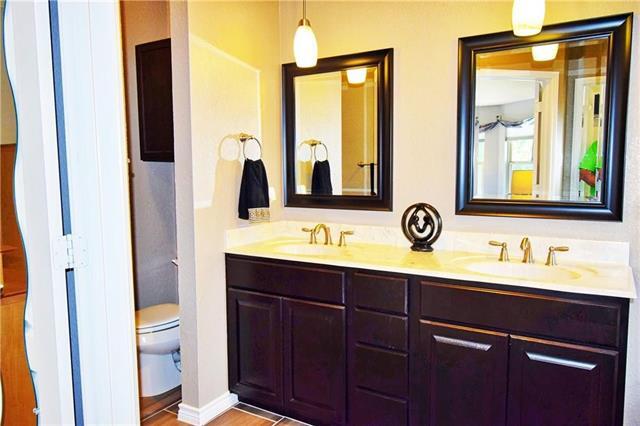Building Photo - 2129 Megan Creek Dr